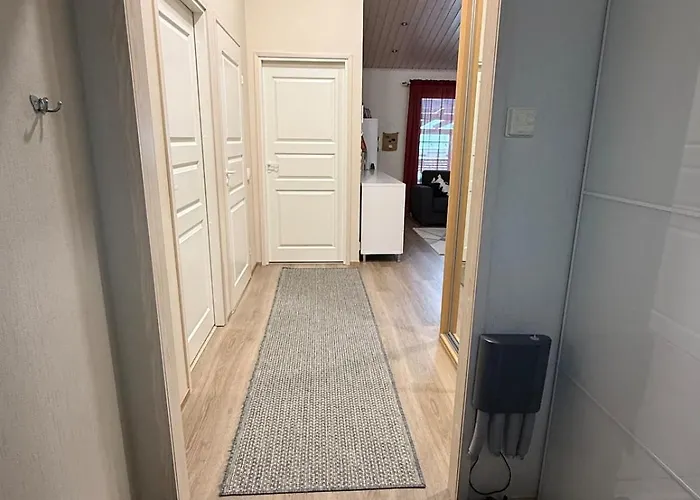 Tomera's House - Next To Santa Claus 罗瓦涅米