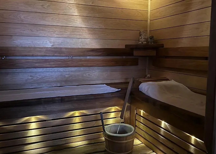 Tomera's House - Next To Santa Claus 罗瓦涅米